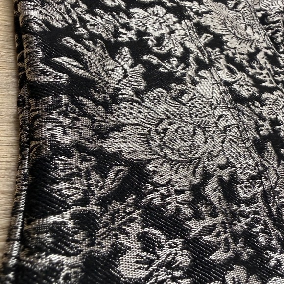 Vintage Cache Silver Black Floral Brocade Lace Trim Whimsigoth Top Tank XL NWT - Picture 3 of 8